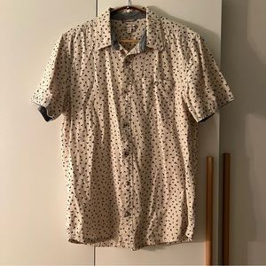 Printed and chambray button down short sleeve shirt